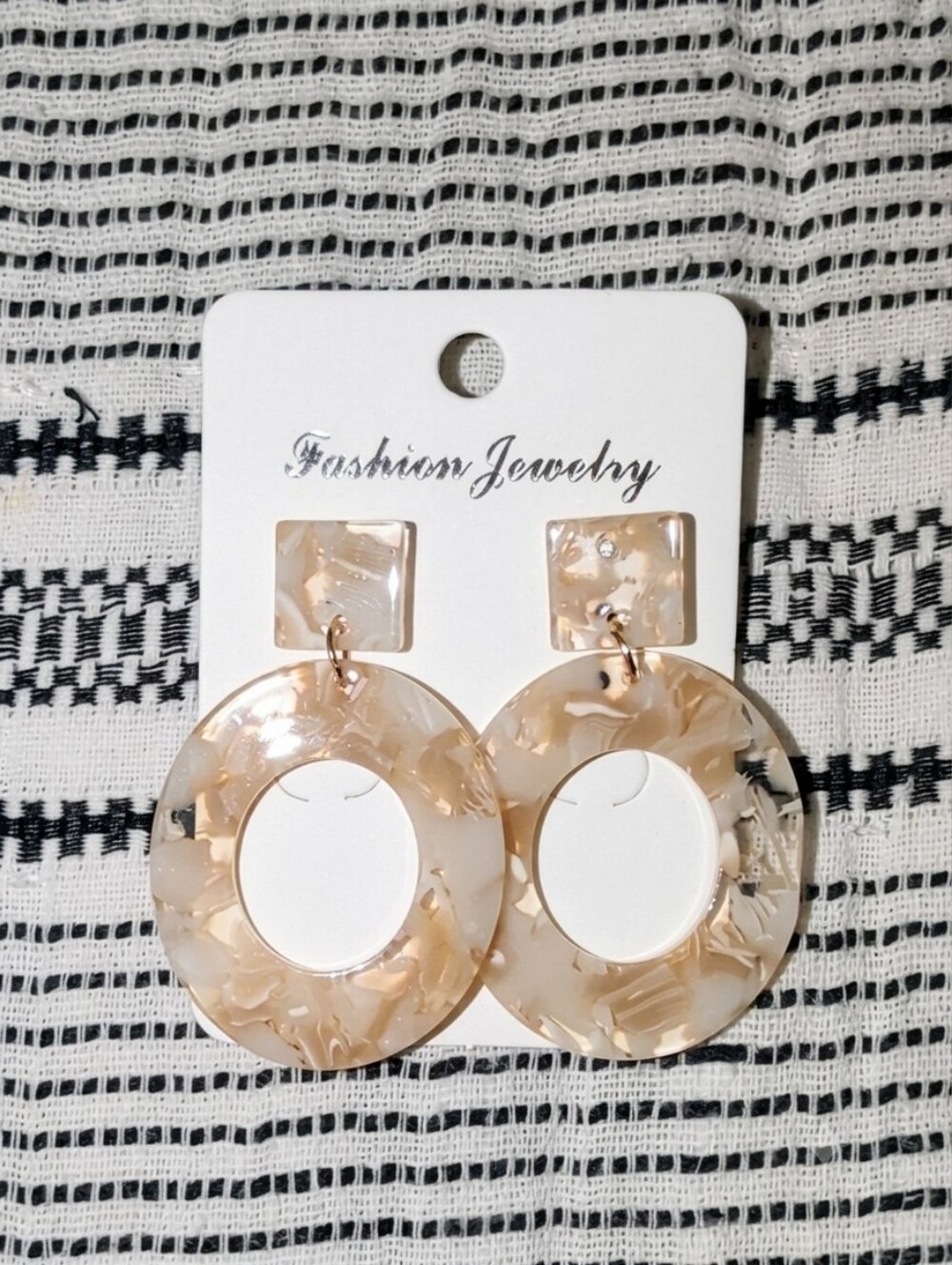 Fashion Jewelry Cream Marbled Hoop Drop Earrings